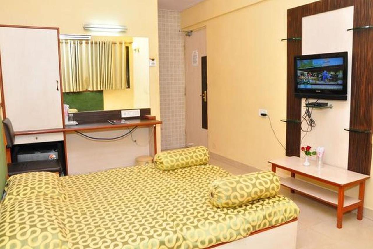 Hotel Siddhartha 뭄바이 외부 사진