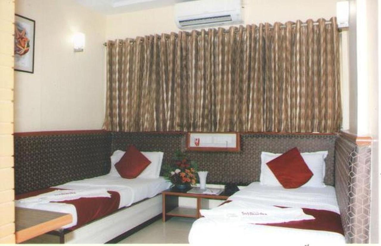 Hotel Siddhartha 뭄바이 외부 사진